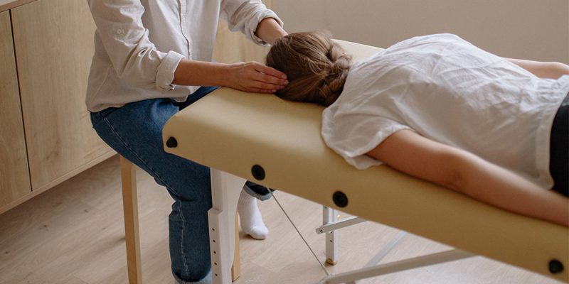 hoofdpijn-massage